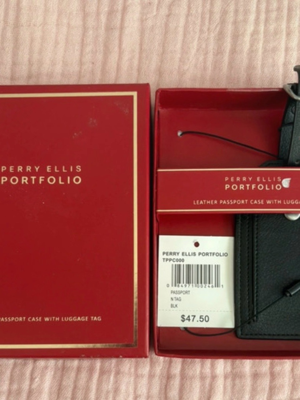 Perry Ellis Black Leather Passport Case with Luggage Tag